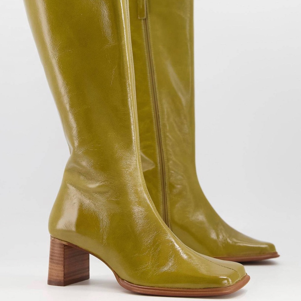 Retro Knee High Leather Boots